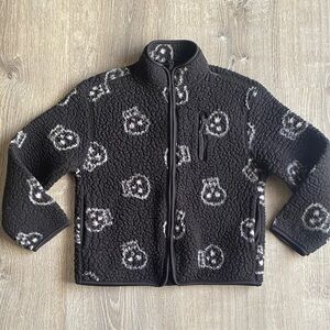 Old Navy Kids Black and White Skull Pattern Sherpa Jacket Size M (8)